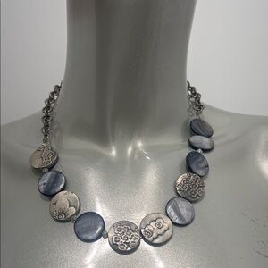 Denon  Vintage Elegant Silver Tone and Blue Bead Discs Floral Necklace